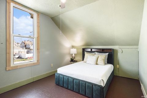 Tiny photo for 226 W 3rd Street, Peru, IN 46970 (MLS # 202607774)