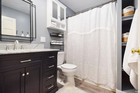 Tiny photo for 226 W 3rd Street, Peru, IN 46970 (MLS # 202607774)