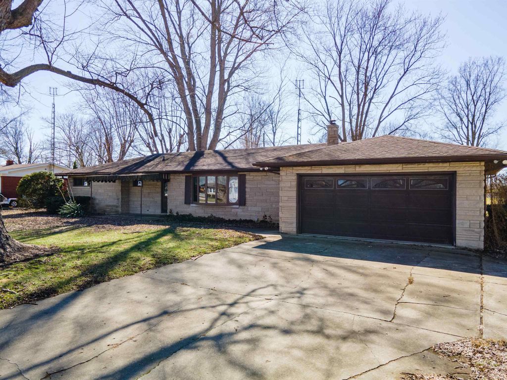 Photo of 5808 S Delmar Road, Marion, IN 46953 (MLS # 202546907)