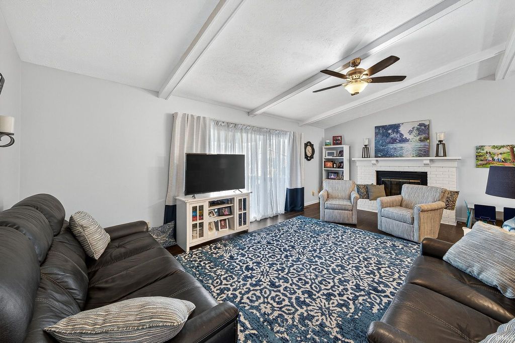 Photo of 1835 Stonehedge Lane, South Bend, IN 46614 (MLS # 202546459)