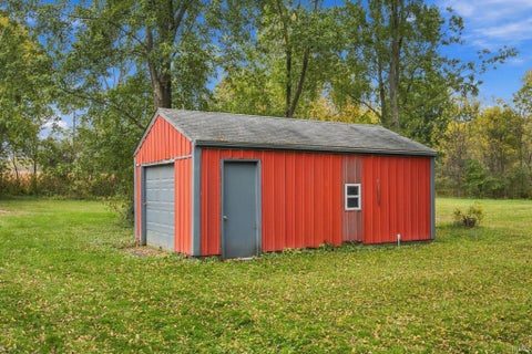 Tiny photo for 7643 US Hwy 231 S, Lafayette, IN 47909 (MLS # 202642668)