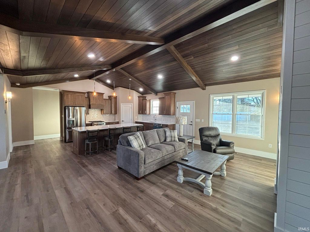 Photo of 1200 N Cabernet Court, Vincennes, IN 47591 (MLS # 202549603)