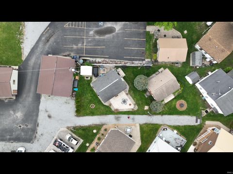 Tiny photo for 4872 N Boxman Place, Monticello, IN 47960 (MLS # 202616299)