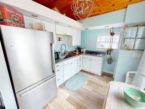 Tiny photo for 4872 N Boxman Place, Monticello, IN 47960 (MLS # 202616299)