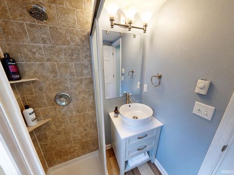Tiny photo for 4872 N Boxman Place, Monticello, IN 47960 (MLS # 202616299)