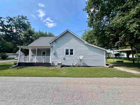 Tiny photo for 1126 20th Street, Logansport, IN 46947 (MLS # 202631738)
