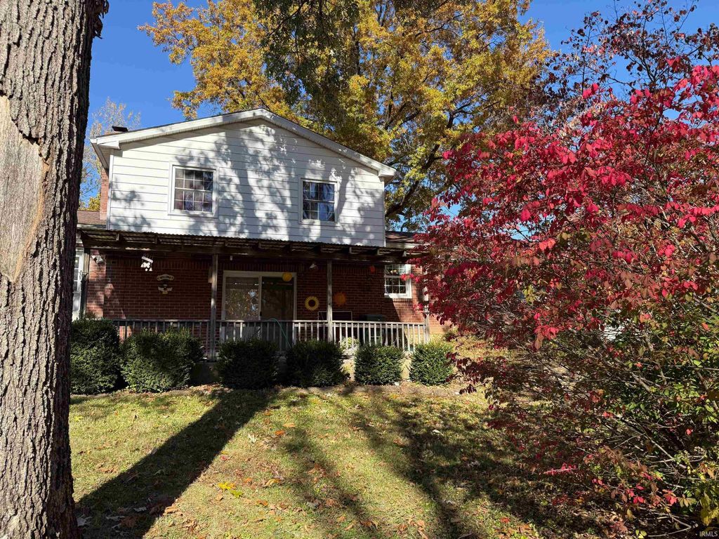 Photo of 5621 W Gifford Road, Bloomington, IN 47401 (MLS # 202544549)