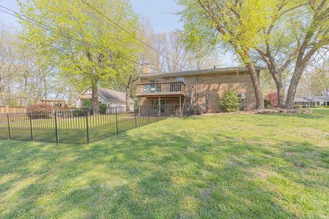 Tiny photo for 7716 Huckleberry Lane, Evansville, IN 47712 (MLS # 202605721)