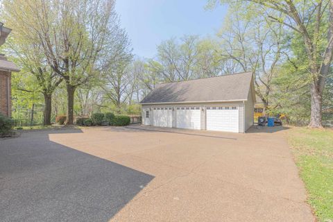 Tiny photo for 7716 Huckleberry Lane, Evansville, IN 47712 (MLS # 202605721)