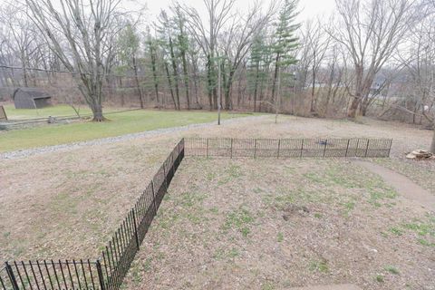 Tiny photo for 7716 Huckleberry Lane, Evansville, IN 47712 (MLS # 202605721)