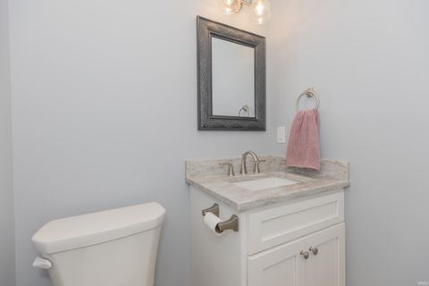 Tiny photo for 7716 Huckleberry Lane, Evansville, IN 47712 (MLS # 202605721)