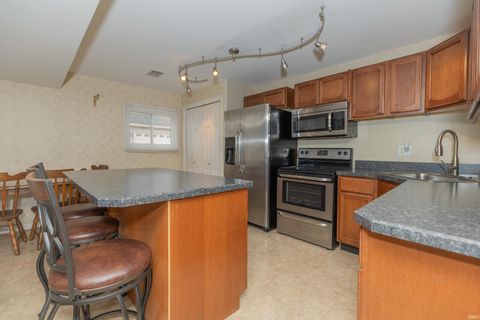 Tiny photo for 7716 Huckleberry Lane, Evansville, IN 47712 (MLS # 202605721)