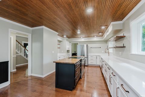 Tiny photo for 60 Sunrise Drive, Lafayette, IN 47904 (MLS # 202527877)