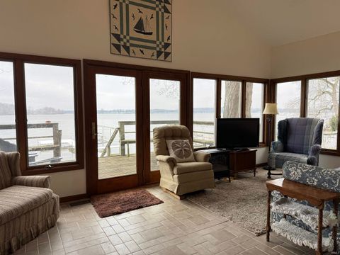 Tiny photo for 2807 Barrett Road, Rochester, IN 46975 (MLS # 202512212)