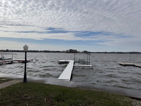 Tiny photo for 2807 Barrett Road, Rochester, IN 46975 (MLS # 202512212)