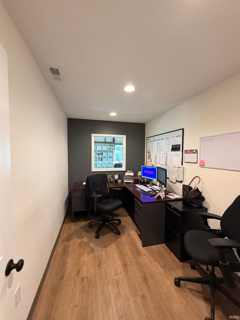 Tiny photo for 5008 S Rogers Street, Bloomington, IN 47403 (MLS # 202643902)