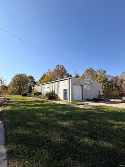 Tiny photo for 5008 S Rogers Street, Bloomington, IN 47403 (MLS # 202643902)