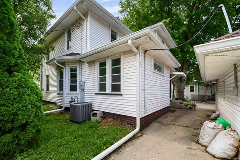 Tiny photo for 509 S Harrison Street, Frankfort, IN 46041 (MLS # 202625500)