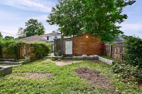Tiny photo for 509 S Harrison Street, Frankfort, IN 46041 (MLS # 202625500)