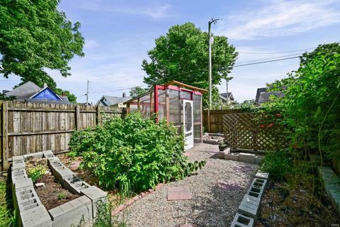 Tiny photo for 509 S Harrison Street, Frankfort, IN 46041 (MLS # 202625500)