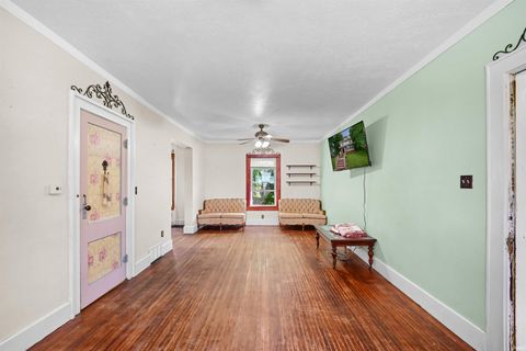 Tiny photo for 509 S Harrison Street, Frankfort, IN 46041 (MLS # 202625500)