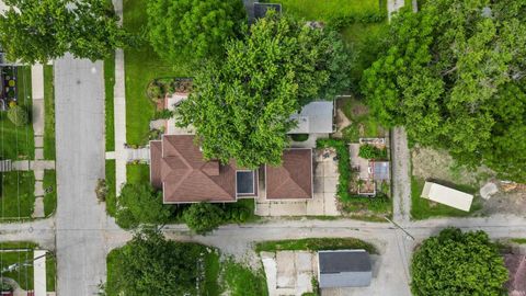 Tiny photo for 509 S Harrison Street, Frankfort, IN 46041 (MLS # 202625500)