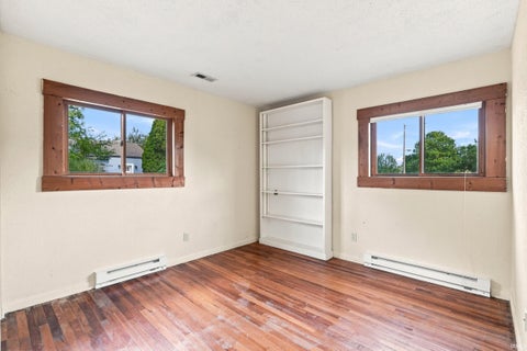Tiny photo for 501 Drake Road, Kendallville, IN 46755 (MLS # 202632522)
