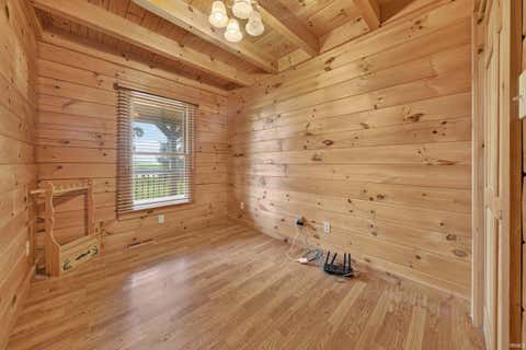 Tiny photo for 5877 E 900 SOUTH, Walton, IN 46994 (MLS # 202632468)