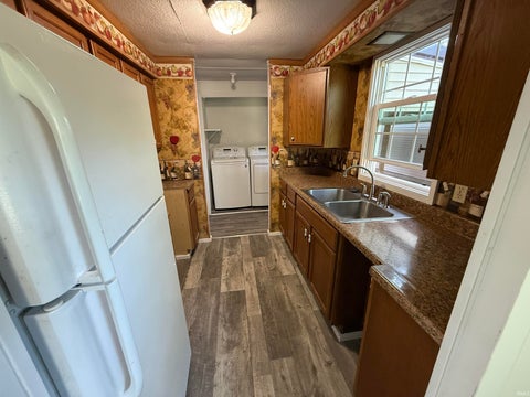Tiny photo for 466 E Maple Street, Berne, IN 46711 (MLS # 202631826)