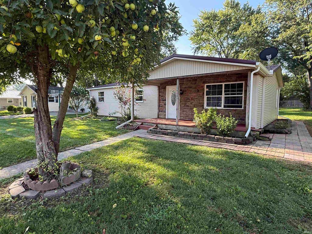 Photo of 466 E Maple Street, Berne, IN 46711 (MLS # 202631826)