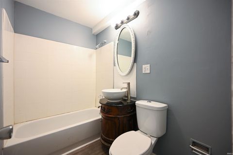 Tiny photo for 1622 COLUMBUS Boulevard, Kokomo, IN 46901 (MLS # 202534850)