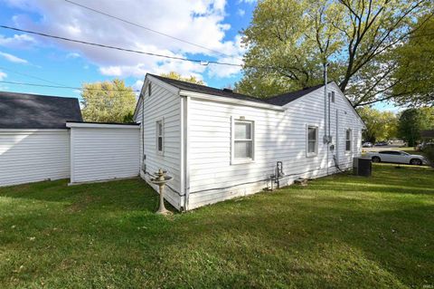 Tiny photo for 1622 COLUMBUS Boulevard, Kokomo, IN 46901 (MLS # 202534850)