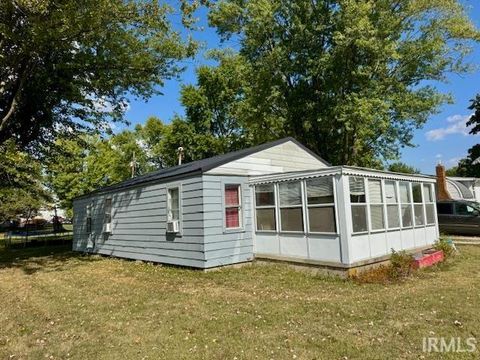 Tiny photo for 524 E GRANT Street, Greentown, IN 46936 (MLS # 202539732)