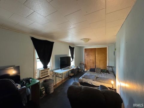 Tiny photo for 524 E GRANT Street, Greentown, IN 46936 (MLS # 202539732)