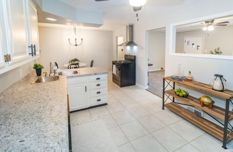 Tiny photo for 1813 E Chandler Avenue, Evansville, IN 47714 (MLS # 202612255)