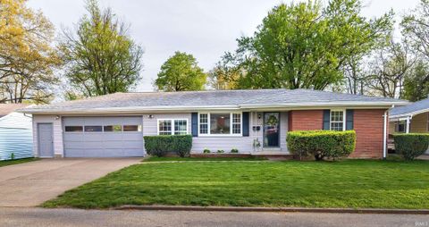 Tiny photo for 1813 E Chandler Avenue, Evansville, IN 47714 (MLS # 202612255)