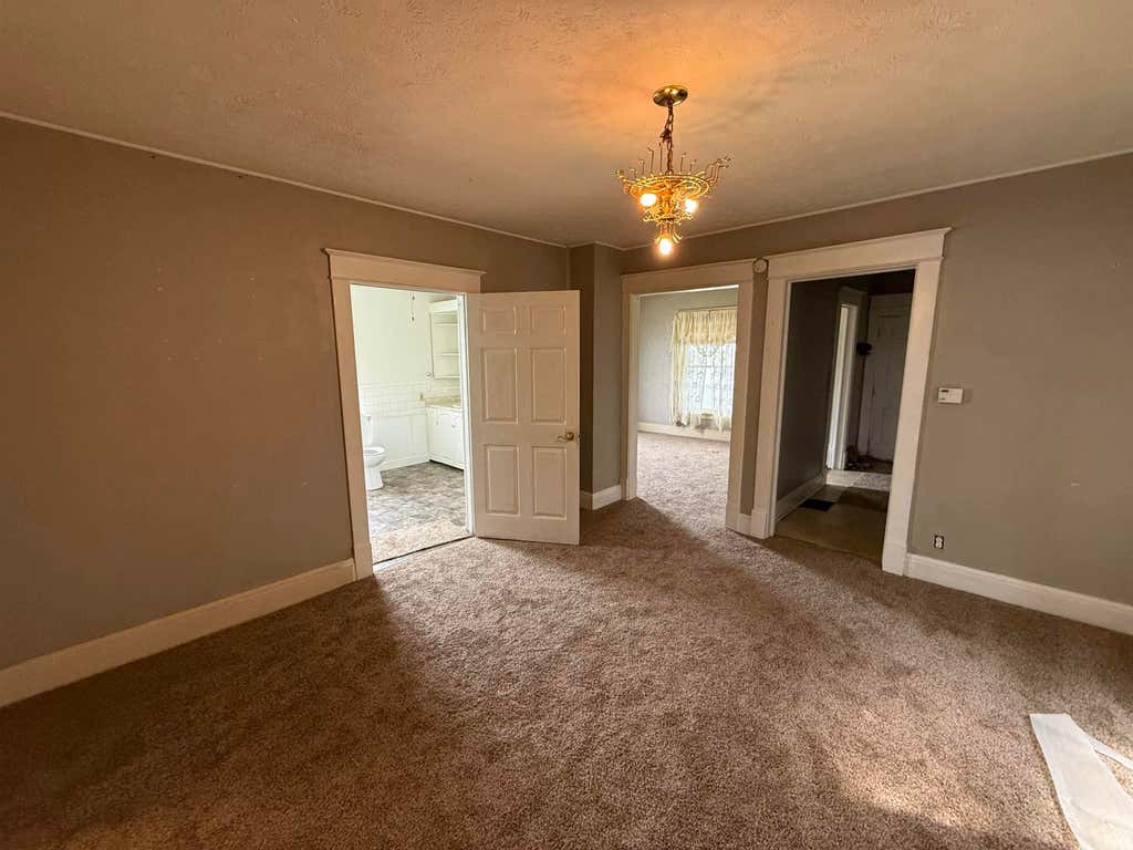 Photo of 311 W Ewing Avenue, South Bend, IN 46613 (MLS # 202632700)