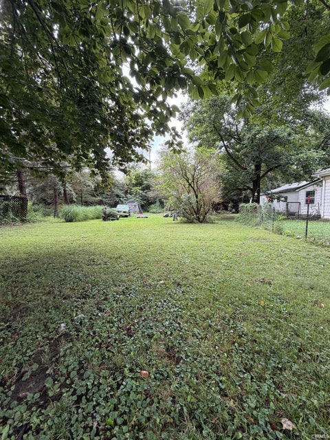 Tiny photo for 410 S Poplar Street, Lagrange, IN 46761 (MLS # 202638890)
