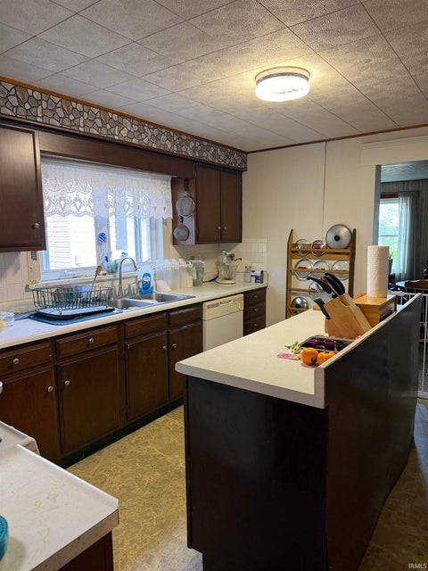 Tiny photo for 410 S Poplar Street, Lagrange, IN 46761 (MLS # 202638890)