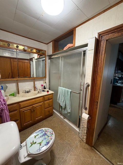 Tiny photo for 410 S Poplar Street, Lagrange, IN 46761 (MLS # 202638890)