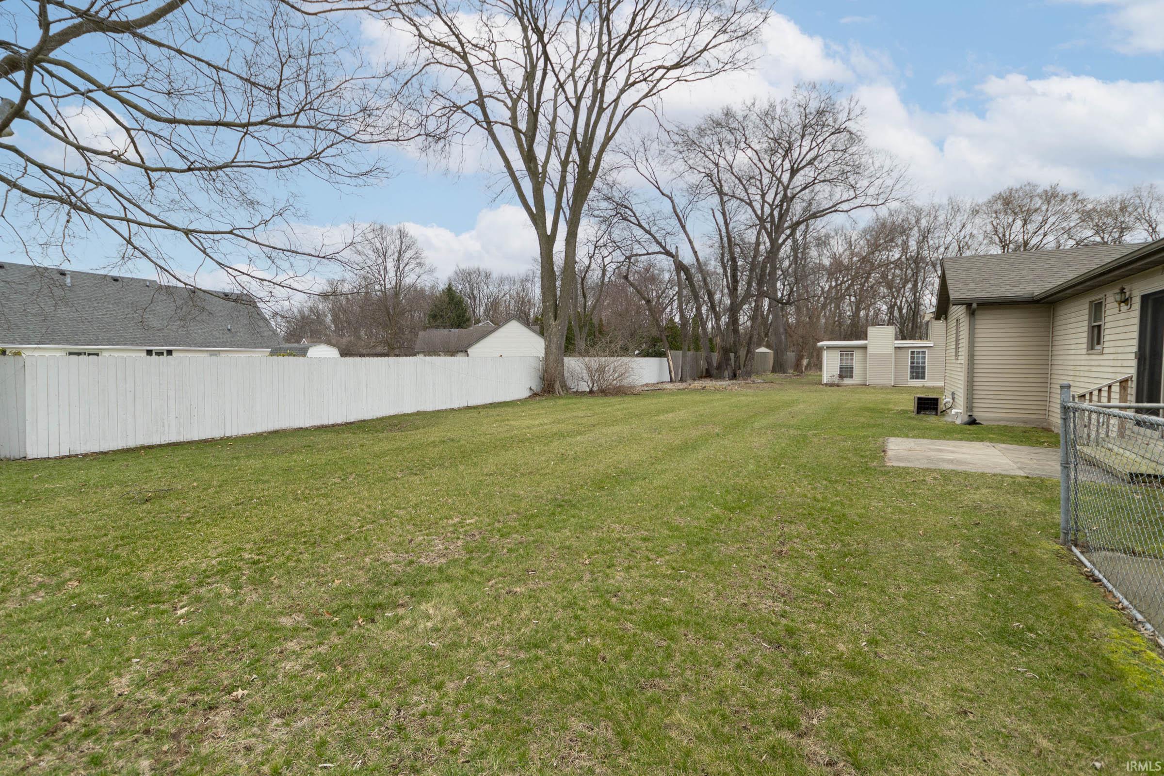 Goshen, Indiana 46528, United States, 4 Bedrooms Bedrooms, ,2 BathroomsBathrooms,Residential,Active,95490