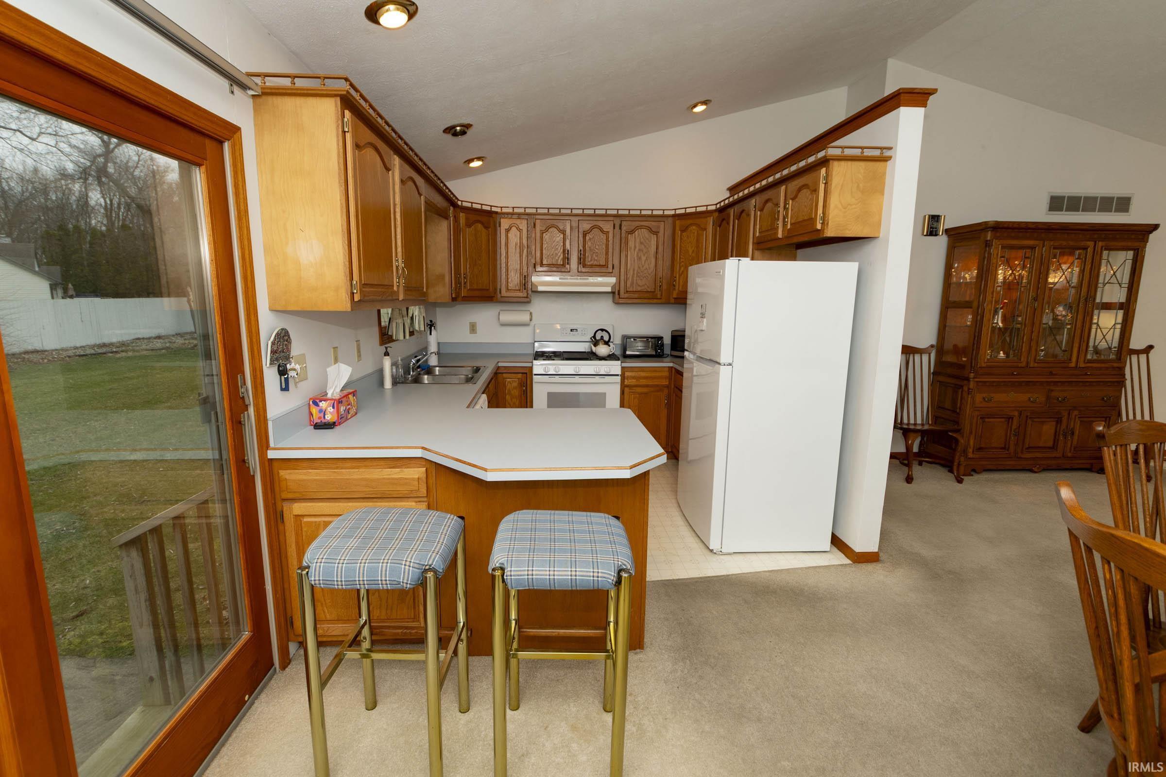 Goshen, Indiana 46528, United States, 4 Bedrooms Bedrooms, ,2 BathroomsBathrooms,Residential,Active,95490