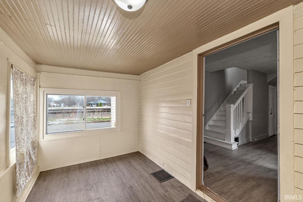 Photo of 711 Rue Street, Elkhart, IN 46516 (MLS # 202609258)