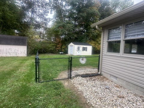 Tiny photo for 8319 W Ashford Lane, Muncie, IN 47304 (MLS # 202642243)