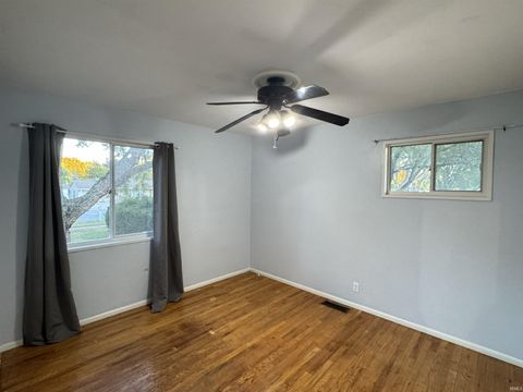 Tiny photo for 2505 S Park Road, Kokomo, IN 46902 (MLS # 202543581)