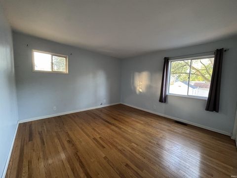 Tiny photo for 2505 S Park Road, Kokomo, IN 46902 (MLS # 202543581)