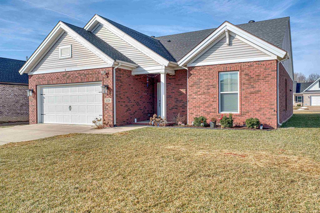 Photo of 3529 Montgomery Court, Newburgh, IN 47630 (MLS # 202604359)