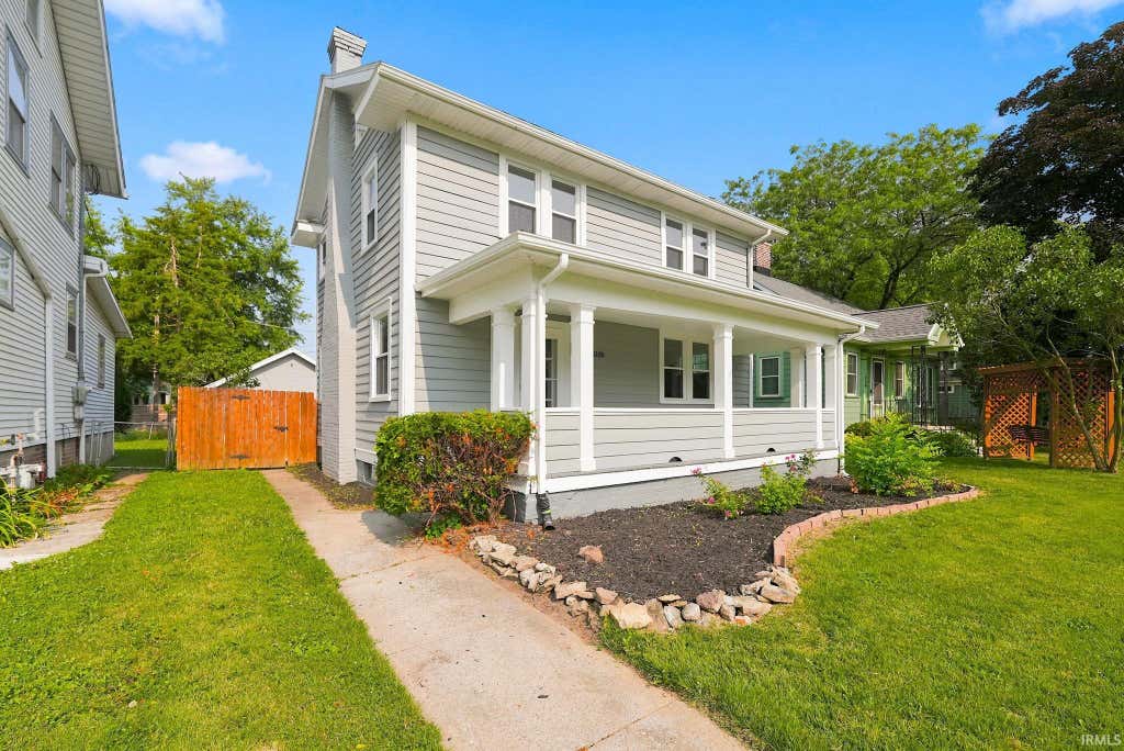 Photo of 4108 Tacoma Avenue, Fort Wayne, IN 46807 (MLS # 202629090)