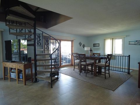 Tiny photo for 2308 N Sullivan Court, Monticello, IN 47960 (MLS # 202603191)