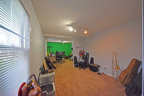 Tiny photo for 11213 Robinair Drive, Fort Wayne, IN 46818 (MLS # 202612303)